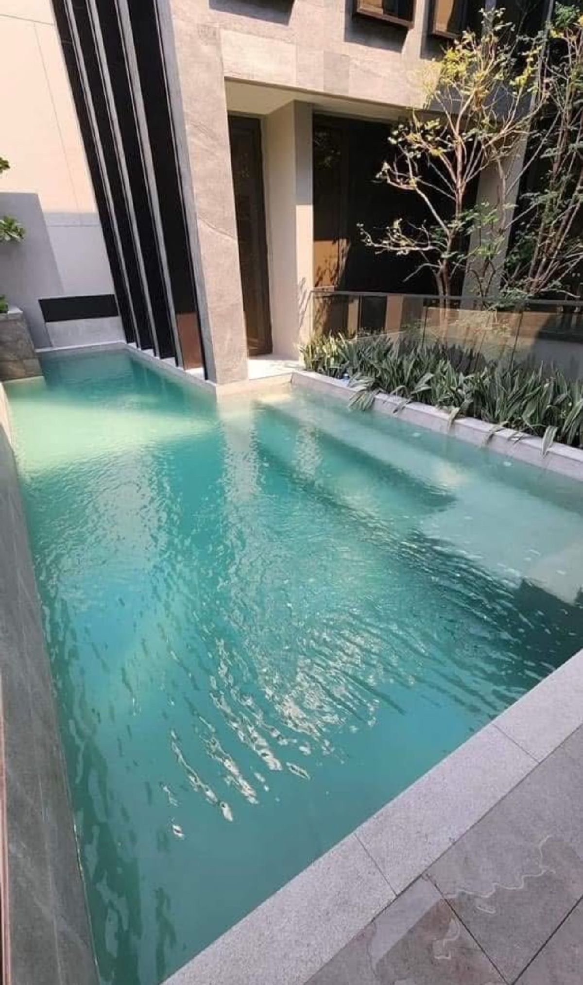 ให้เช่าบ้านพัฒนาการ ศรีนครินทร์ : For Rent at bugaan house 5 bedroom in Pattanakarn