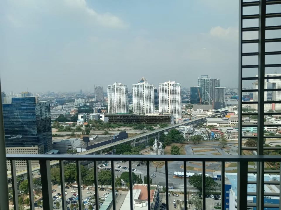 ขายคอนโดลาดพร้าว เซ็นทรัลลาดพร้าว : ทิศเหนือวิวสวย เฟอร์ฯครบ⭐Abstracts Phahonyothin Park (แอ็บสแตร็กส์ พหลโยธิน พาร์ค)