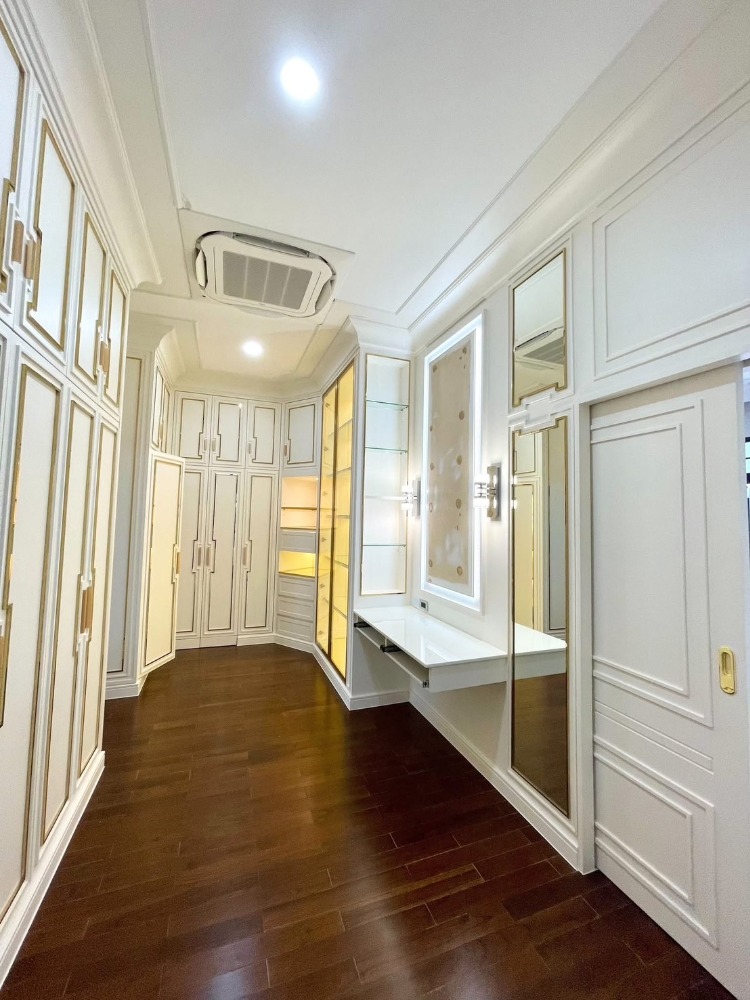 ขายบ้านปิ่นเกล้า จรัญสนิทวงศ์ : คฤหาสน์หรู ลดพิเศษ 8 ล้าน The Palazzo ปิ่นเกล้า