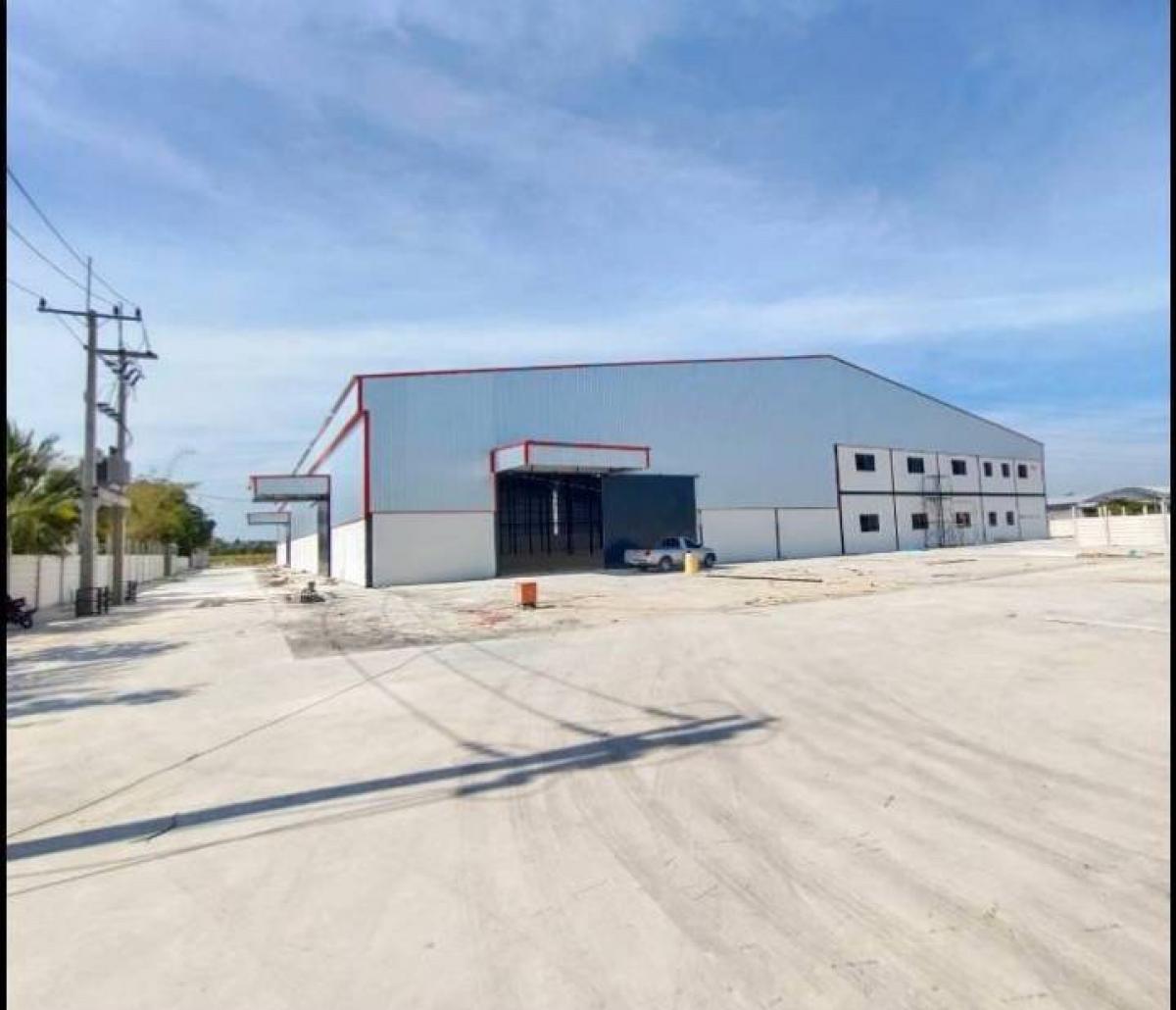 For RentFactorySriracha Laem Chabang Ban Bueng : Rent a new factory, is building another 6 months, Nong Bon Daeng Subdistrict, Ban Bueng Chon Buri District