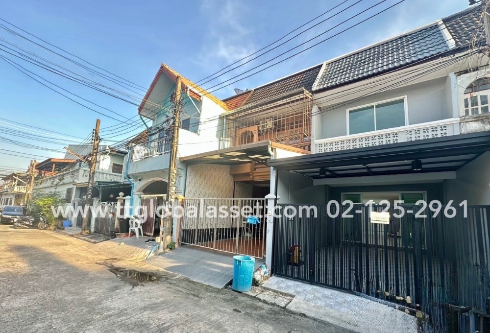 For SaleTownhomeLadprao101, Happy Land, The Mall Bang Kapi : 2 -story townhouse, Sena Villa 84 (Happy Land)