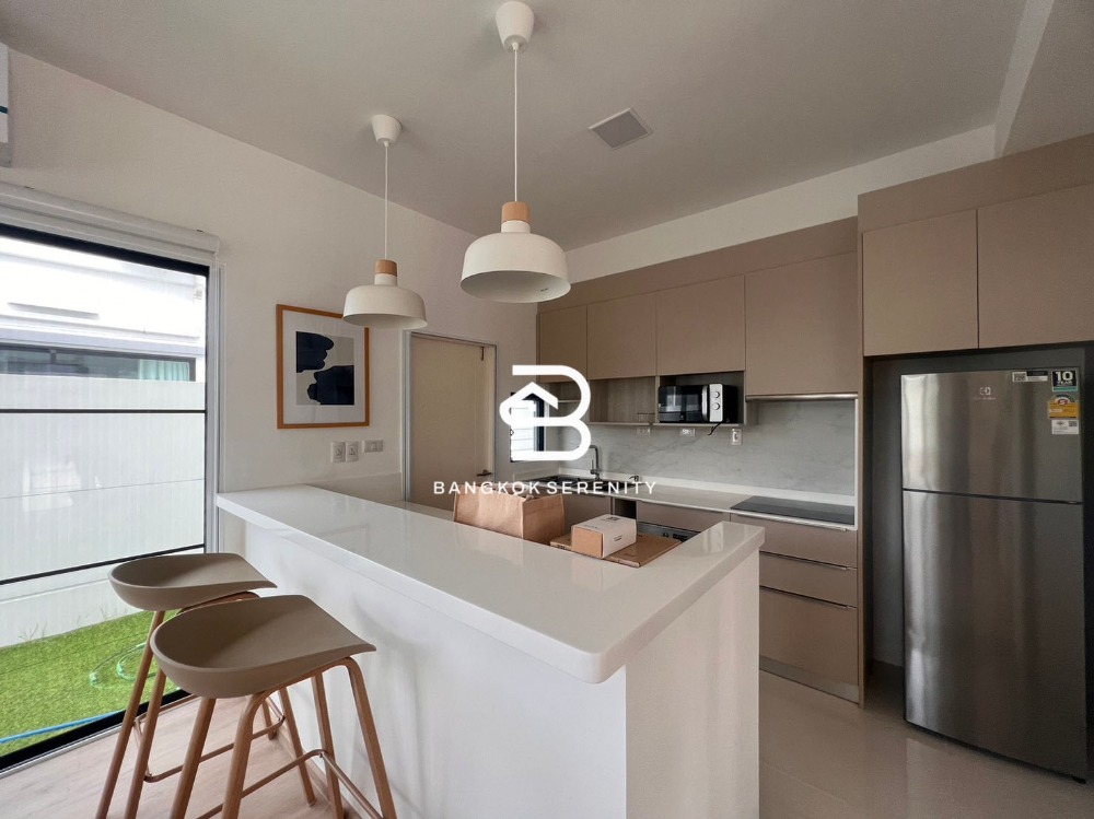 ให้เช่าทาวน์โฮมบางนา แบริ่ง ลาซาล : ให้เช่าทาวน์เฮ้าส์ อินดี้ 5 บางนา กม.7