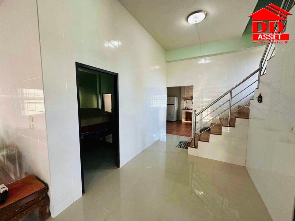 ขายบ้านนครศรีธรรมราช : ขายบ้านเดี่ยว โพธิ์เสด็จ อำเภอเมือง นครศรีธรรมราช ใกล้ศาลากลาง รหัส : H8159