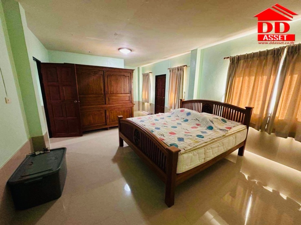 ขายบ้านนครศรีธรรมราช : ขายบ้านเดี่ยว โพธิ์เสด็จ อำเภอเมือง นครศรีธรรมราช ใกล้ศาลากลาง รหัส : H8159