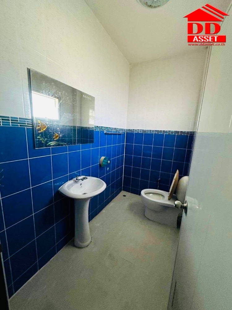 ขายบ้านนครศรีธรรมราช : ขายบ้านเดี่ยว โพธิ์เสด็จ อำเภอเมือง นครศรีธรรมราช ใกล้ศาลากลาง รหัส : H8159