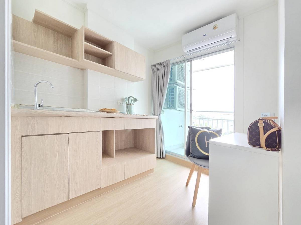 ขายคอนโดพัฒนาการ ศรีนครินทร์ : 💥 คอนโดทำเลดี! เดินไปออกกำลังกายได้ ใกล้สระว่ายน้ำส่วนกลาง!📍 ลุมพินี วิลล์ พัฒนาการ-เพชรบุรีตัดใหม่ (Lumpini Ville Pattanakarn-Phetchaburi Tat Mai)