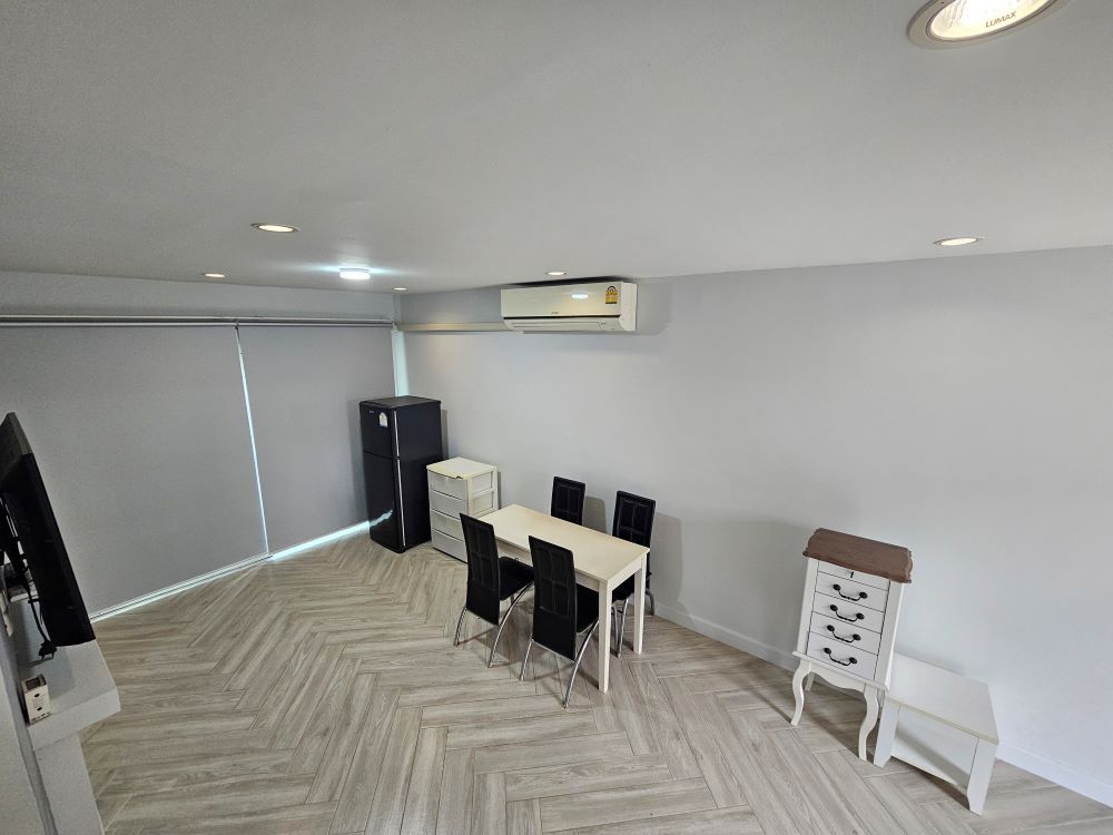 For RentTownhomeNonthaburi, Bang Yai, Bangbuathong : 2 -storey townhome for rent, ready to be near Rama 5 Market, along the Pruksa Village, Town Nex Tiwanon, Rama 5