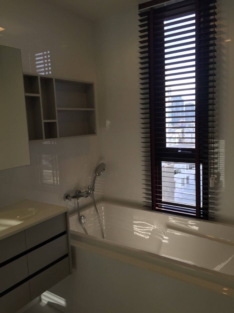 ขายคอนโดสุขุมวิท อโศก ทองหล่อ : Condo for Sale HQ Thonglor by sansiri fully furnished (S15-11680)