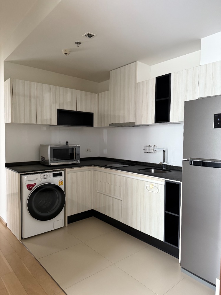 ให้เช่าคอนโดสุขุมวิท อโศก ทองหล่อ : Condo for rent HQ Thonglor by sansiri fully furnished (S15-11706)