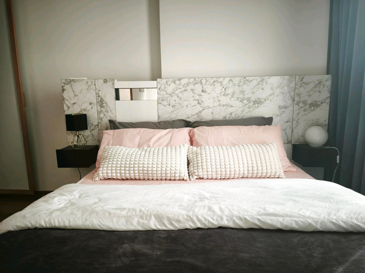 ให้เช่าคอนโดสุขุมวิท อโศก ทองหล่อ : 1 นอน แต่งครบ พร้อมย้าย 1 พ.ย. 2568