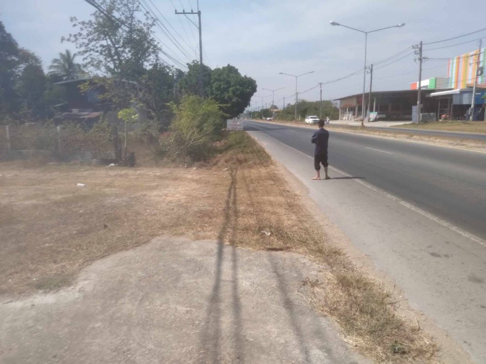 For SaleLandMukdahan : 🔥 Land for sale, Golden Location, Pho Daeng Subdistrict, Mueang Mukdahan District, beautiful view, good location near important sources 🔥