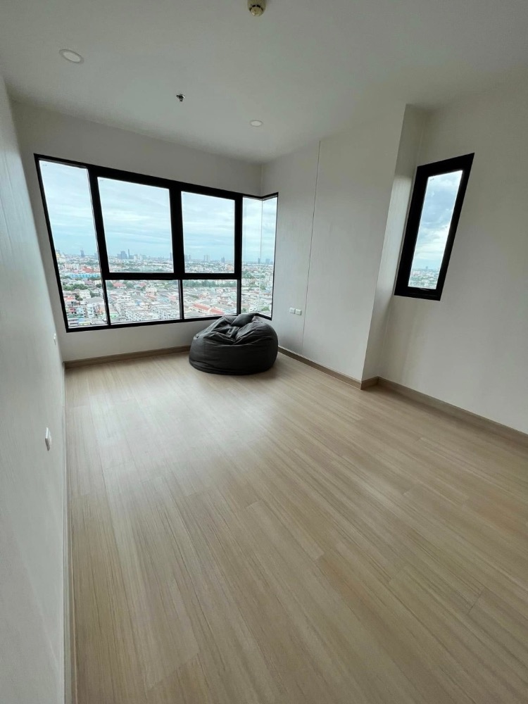 ขายคอนโดปิ่นเกล้า จรัญสนิทวงศ์ : 🔥คอนโดห้องใหญ่ ใกล้ ศิริราช 2กิโลเมตร🔥 ขาย ศุภาลัย ลอฟท์ แยกไฟฉาย 🔥