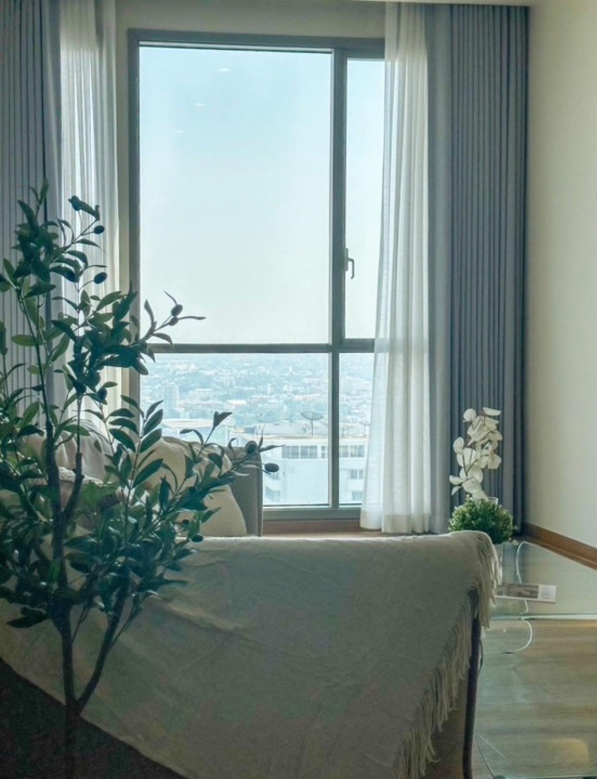 For SaleCondoSukhumvit, Asoke, Thonglor : 📍 Condo for sale Quattro by Sansiri, size 116.15 SQ.M 3 Bed 3 Bath, only 29.8 MB. Contact 086-795-9997.