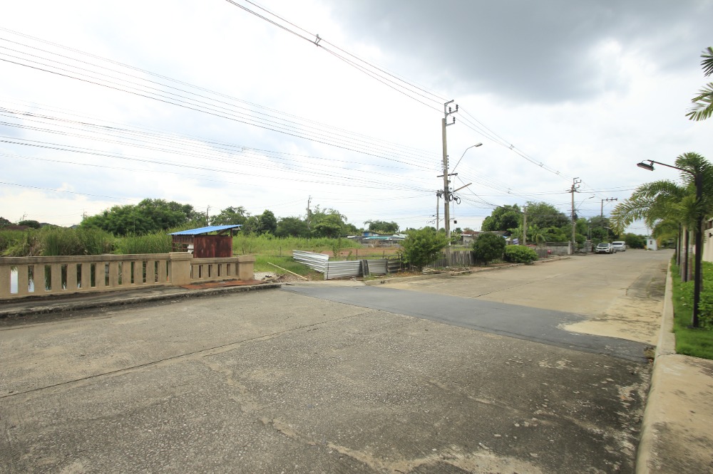 For SaleLandEakachai, Bang Bon : Ekachai Leville Rama 2 Land Soi 100 Ekachai 131 Land Land Convert the corner of the road, land reclamation 233.5 square wah, special price
