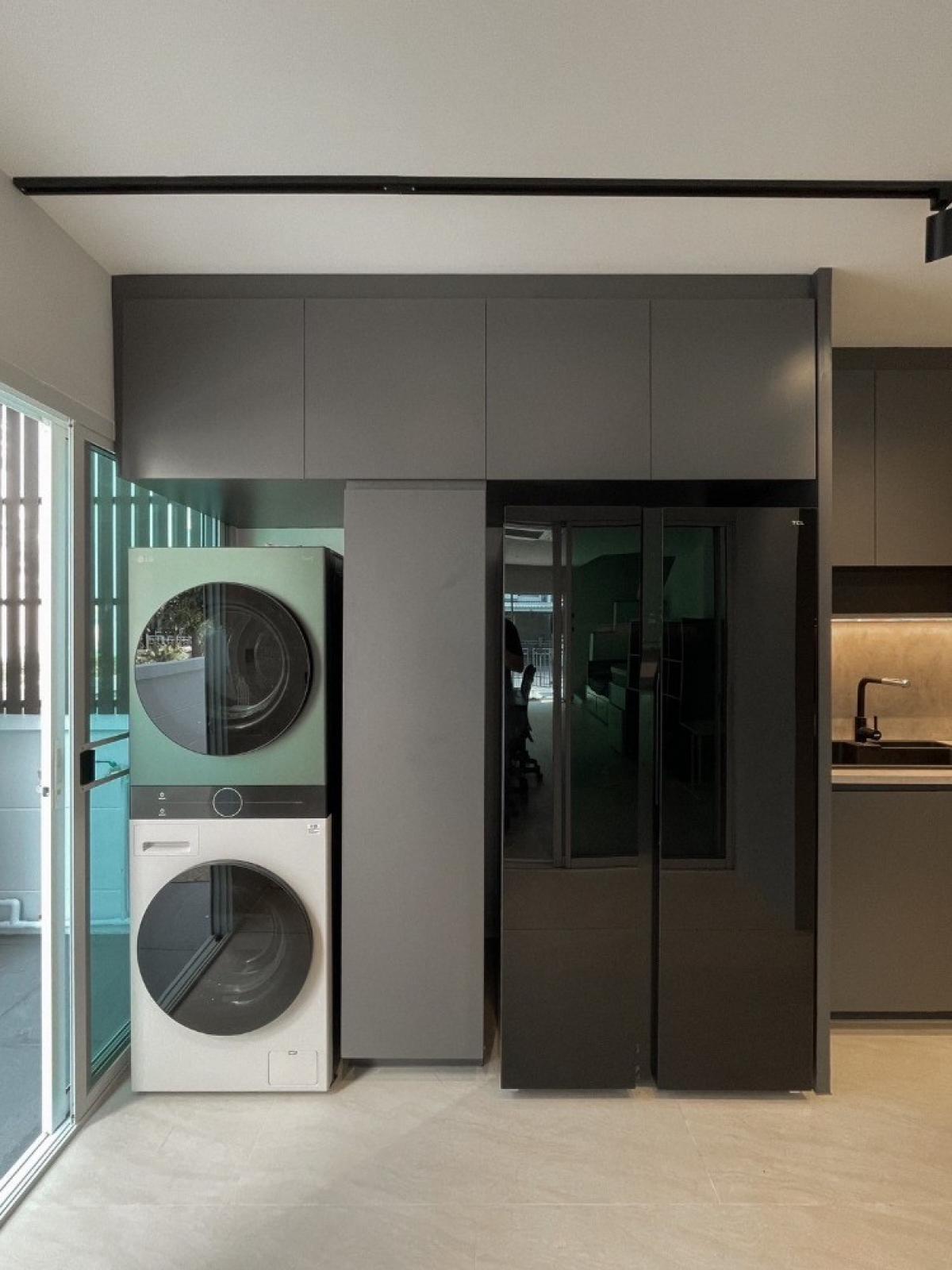 For RentTownhomeLadkrabang, Suwannaphum Airport : 🚩FOR RENT/ SALE: The Metro Rama 9 (The Metro Rama 9) 🏷AVALLE 🐱Pets Friendly