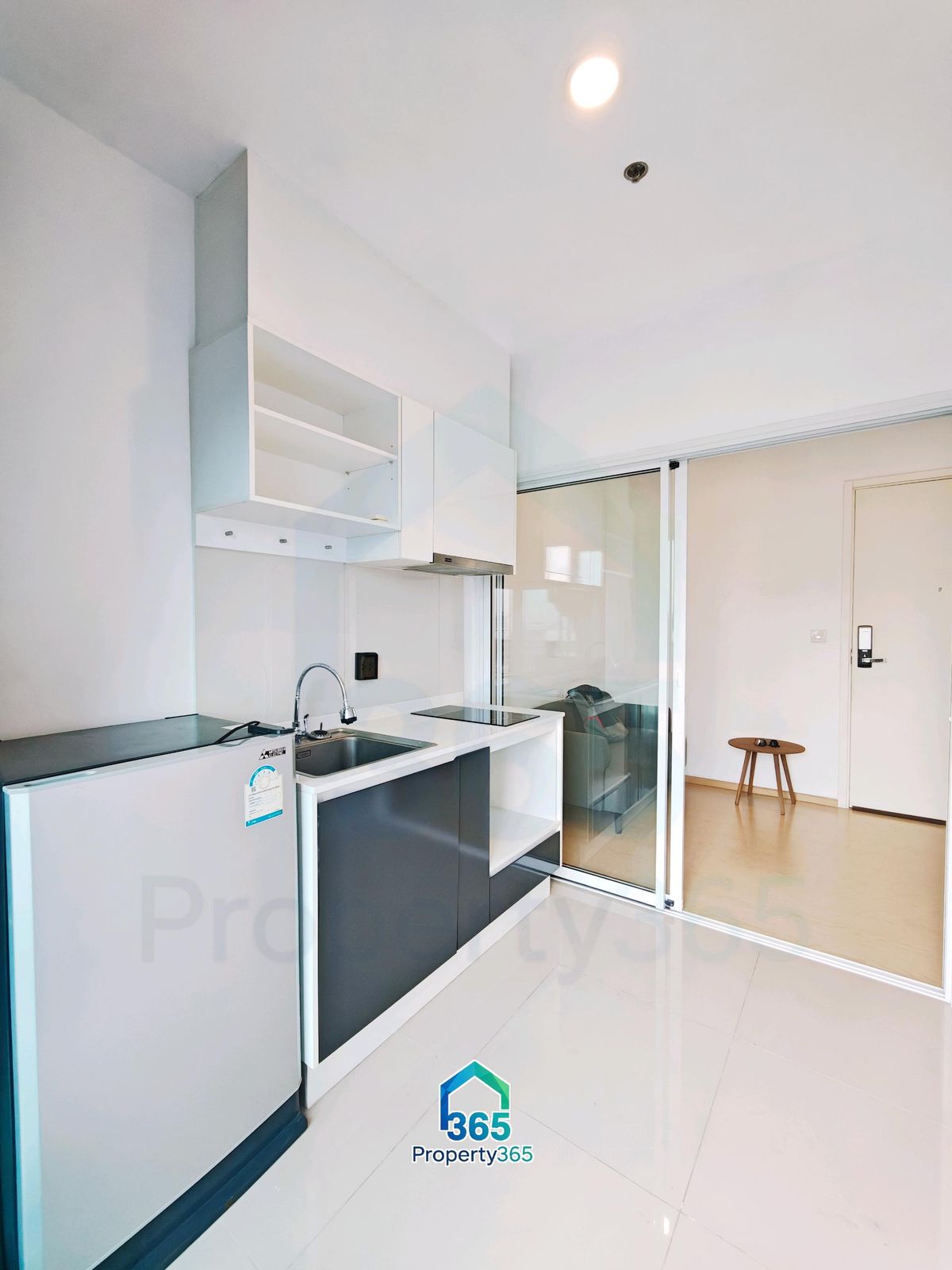 CondoRama9, Petchburi, RCA : Sale/Rent The Tree Sukhumvit 71-Ekamai 1 bedroom and 1 bathroom.