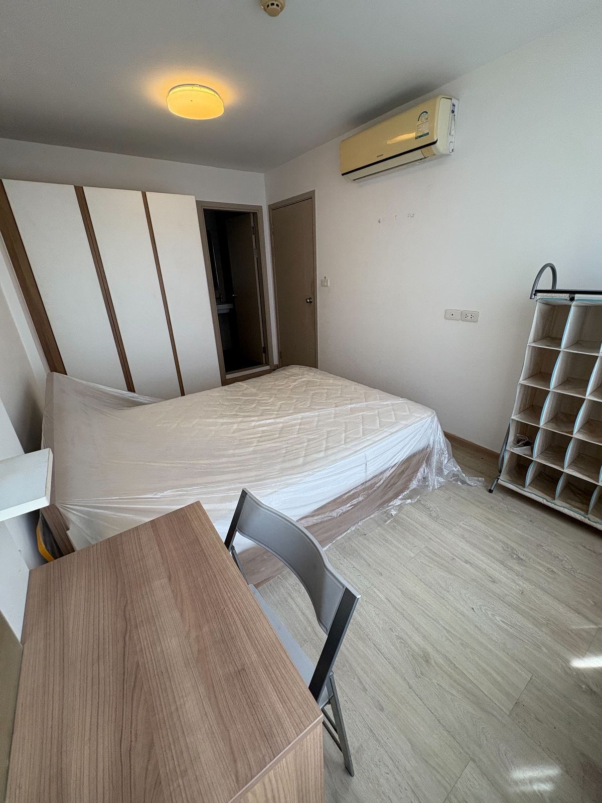 ขายคอนโดอ่อนนุช อุดมสุข : เอลลิโอ สุขุมวิท64 ขายราคาพิเศษ 1.69ล้าน ฟรีค่าโอน  ซื้อด่วน!!!