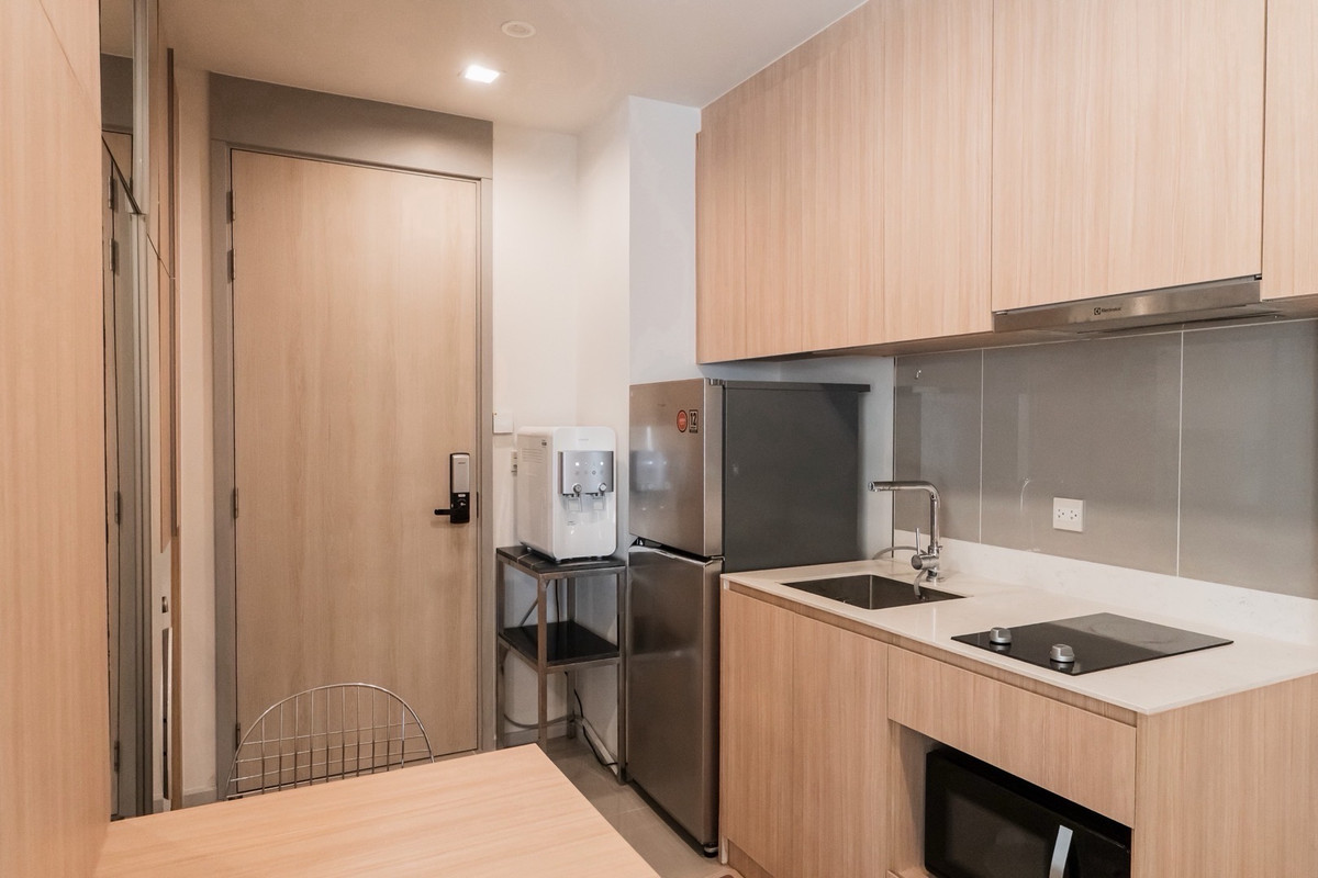 ให้เช่าคอนโดสะพานควาย จตุจักร : ให้เช่าคอนโด 1 ห้องนอน ห้องสวยชั้นสูงสุด เครื่องใช้ไฟฟ้าทุกอย่างยันเครื่องกรองน้ำ Coway เลี้ยงสัตว์ได้ครับ ล้างแอร์ให้ 2 ครั้งต่อปี