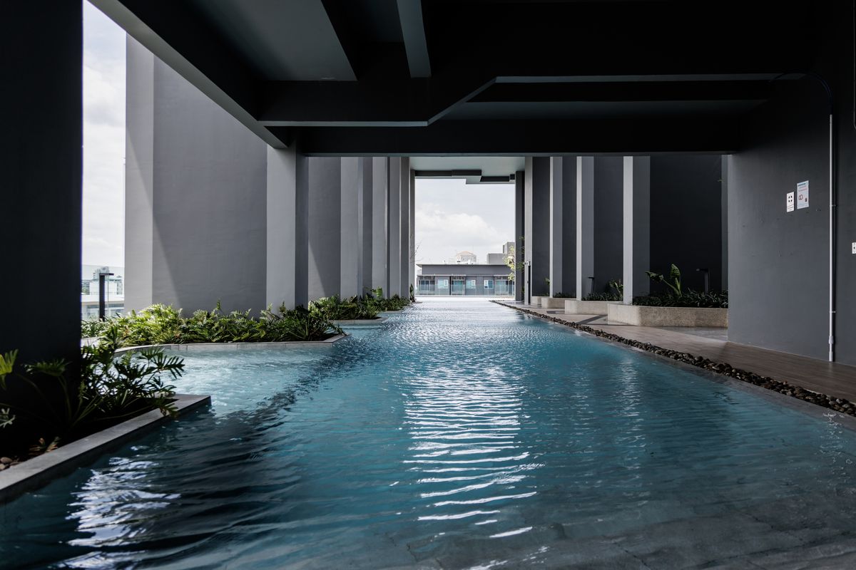 For RentCondoRamkhamhaeng, Hua Mak : 🔥Urgent rent, new room ready to move in 🔥Niche Mono Ramkhamhaeng Condo. The project has a shuttle to Ramkhamhaeng University / BTS Lam Sali Intersection. Rent starts at 16,200 baht/month, accepting both Thais and foreigners (with 6 month / 1 year rental c