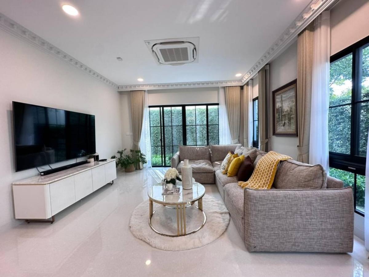 ขายบ้านพัฒนาการ ศรีนครินทร์ : ขายบ้าน นันทวัน 43 ล้าน 302 ตรม 4 ห้องนอน 5 ห้องน้ำ สนใจสอบถาม 0808144488