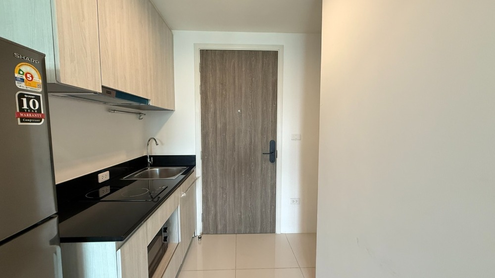 For RentCondoSamut Prakan,Samrong : 🔥Urgent for rent, new room ready to move in 🔥Condo Niche Mono Sukhumvit - Pu Chao, starting rent 13,700 baht/month, accepting both Thais and foreigners (with rental contract for 6 months / 1 year) RentNex By Sena