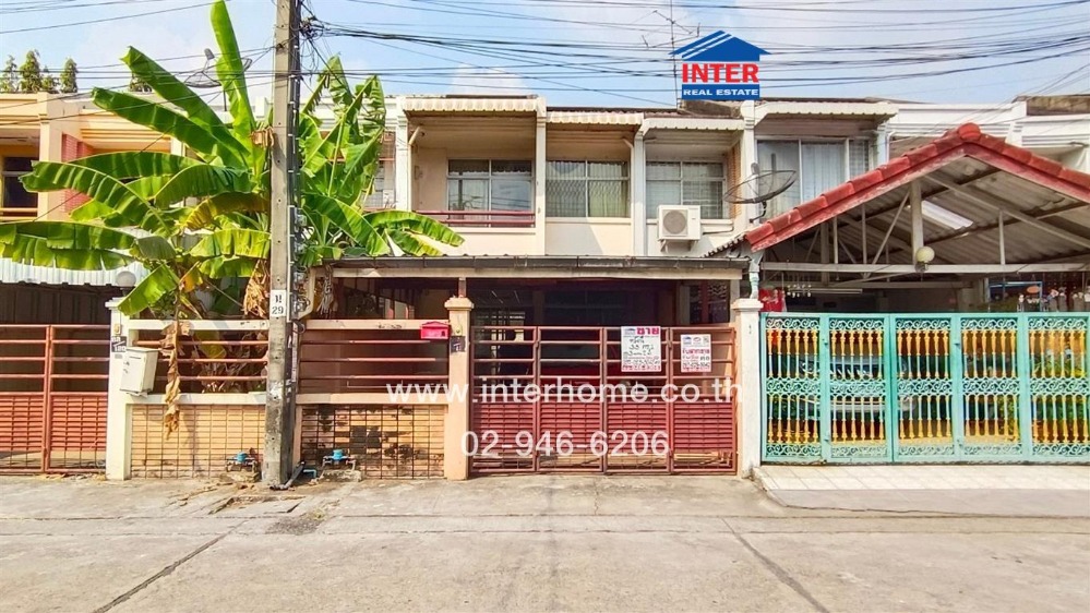 For SaleTownhomeChaengwatana, Muangthong : 2 -story townhouse, 33 sq.w. Village, Pong Phet Villa 3 Near Macro Chaengwattana, Prachachuen Road, Chaeng Watthana Road, Pak Kret, Nonthaburi