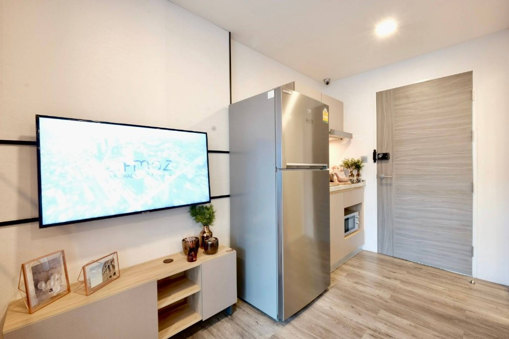 ขายคอนโดรัชดา ห้วยขวาง : ขายคอนโด Atmoz รัชดา - ห้วยขวาง  บรรยากาศรีสอร์ท ใกล้ MRT และทางด่วน อาคาร B ชั้น 8  1ห้องนอน 22.04 ตร.ม. ตกแต่งพร้อมอยู่ ราคา  2.99 ลบ.*