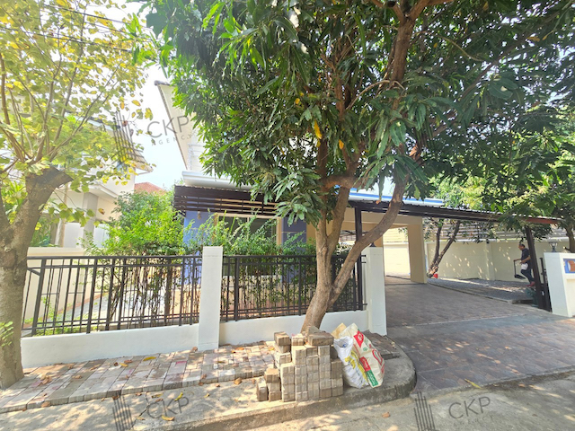 ขายบ้านมีนบุรี-ร่มเกล้า : บ้านเดี่ยว โครงการ เพอร์เฟค ปาร์ค เฟส2 สุวรรณภูมิร่มเกล้า (หลังมุม) รีโนเวทใหม่ บรรยากาศส่วนตัว