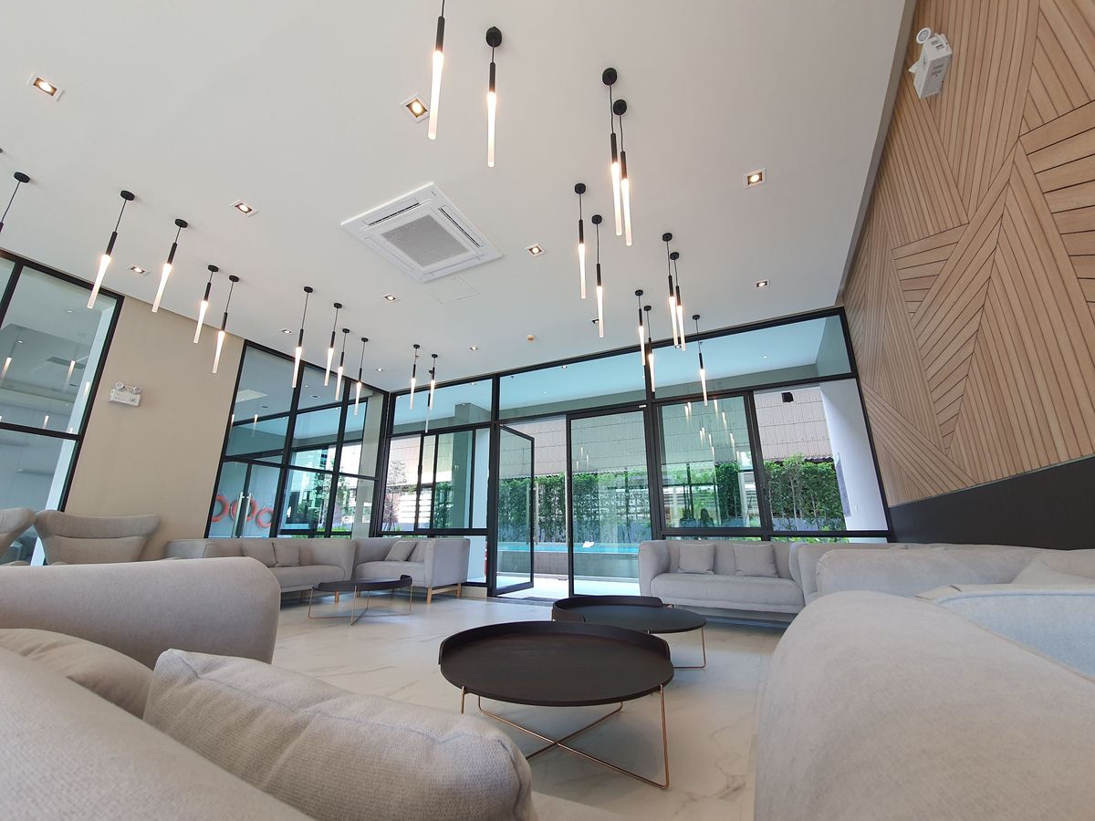 For RentCondoSamut Prakan,Samrong : 🔥Urgent for rent, new room ready to move in 🔥Condo Niche Mono Sukhumvit - Pu Chao, starting rent 13,700 baht/month, accepting both Thais and foreigners (with rental contract for 6 months / 1 year) RentNex By Sena