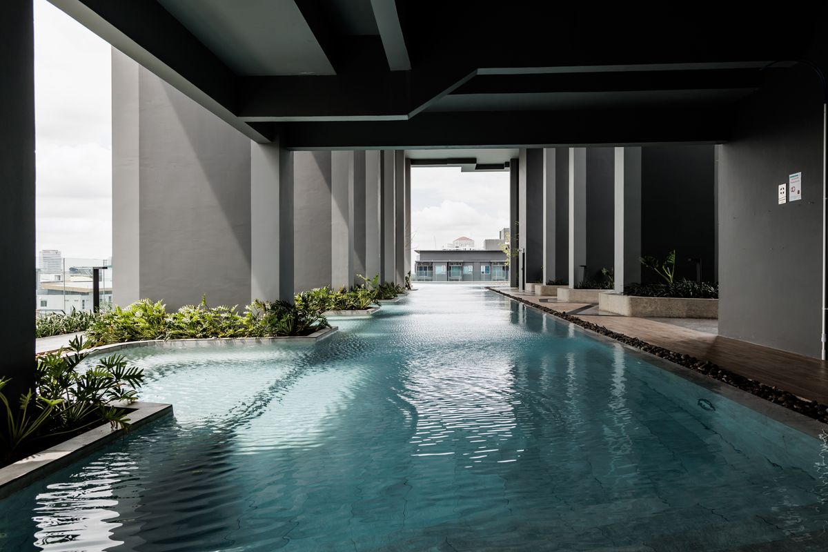 For RentCondoRamkhamhaeng, Hua Mak : 🔥Urgent rent, new room ready to move in 🔥Niche Mono Ramkhamhaeng Condo. The project has a shuttle to Ramkhamhaeng University / BTS Lam Sali Intersection. Rent starts at 16,200 baht/month, accepting both Thais and foreigners (with 6 month / 1 year rental c