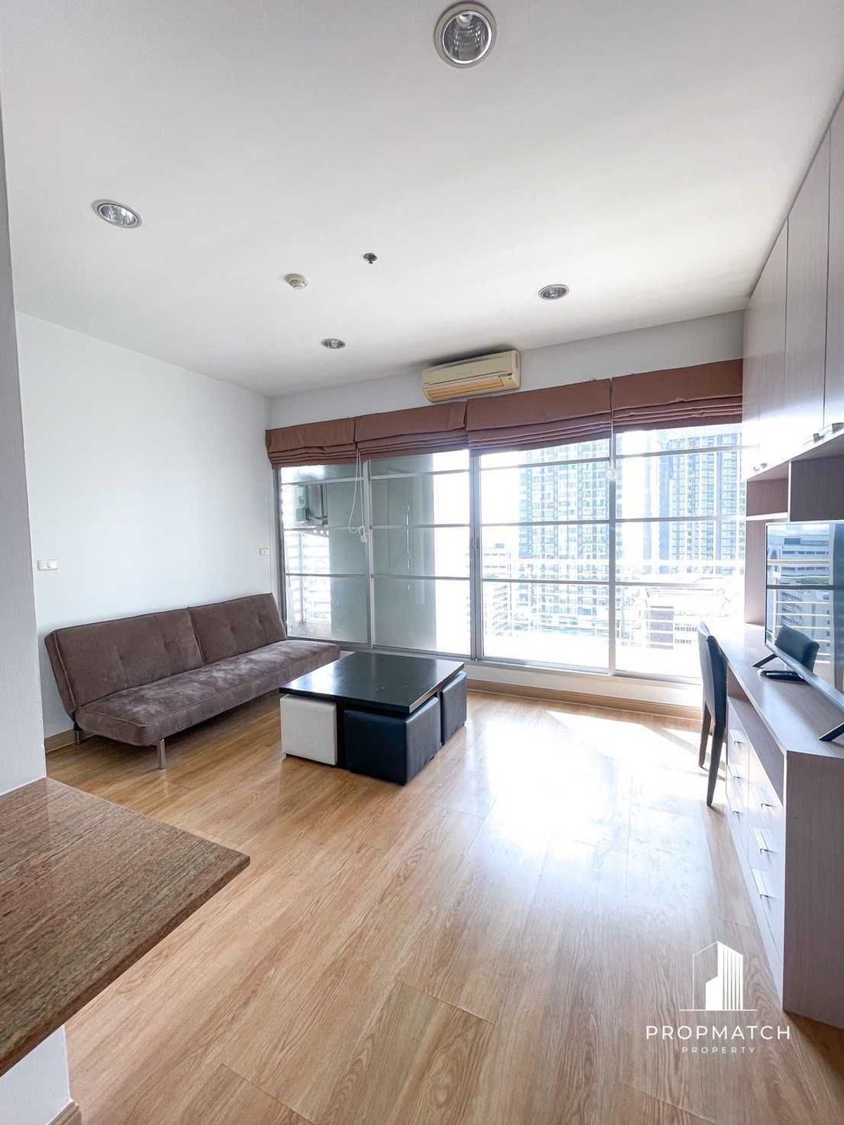 ให้เช่าคอนโดราชเทวี พญาไท : ✨Flash Deal✨ Baan Klang Krung Siam - Pathumwan (1Bed 1Bath 48SQM.) แต่งครบพร้อมอยู่ !! เพียง 20,000 บาทต่อเดือน Tel.0981315848 @propmatch