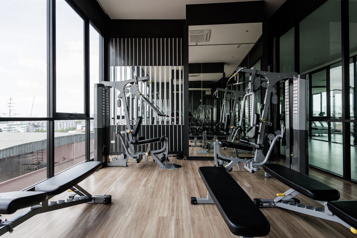 For RentCondoRamkhamhaeng, Hua Mak : 🔥Urgent rent, new room ready to move in 🔥Niche Mono Ramkhamhaeng Condo. The project has a shuttle to Ramkhamhaeng University / BTS Lam Sali Intersection. Rent starts at 16,200 baht/month, accepting both Thais and foreigners (with 6 month / 1 year rental c