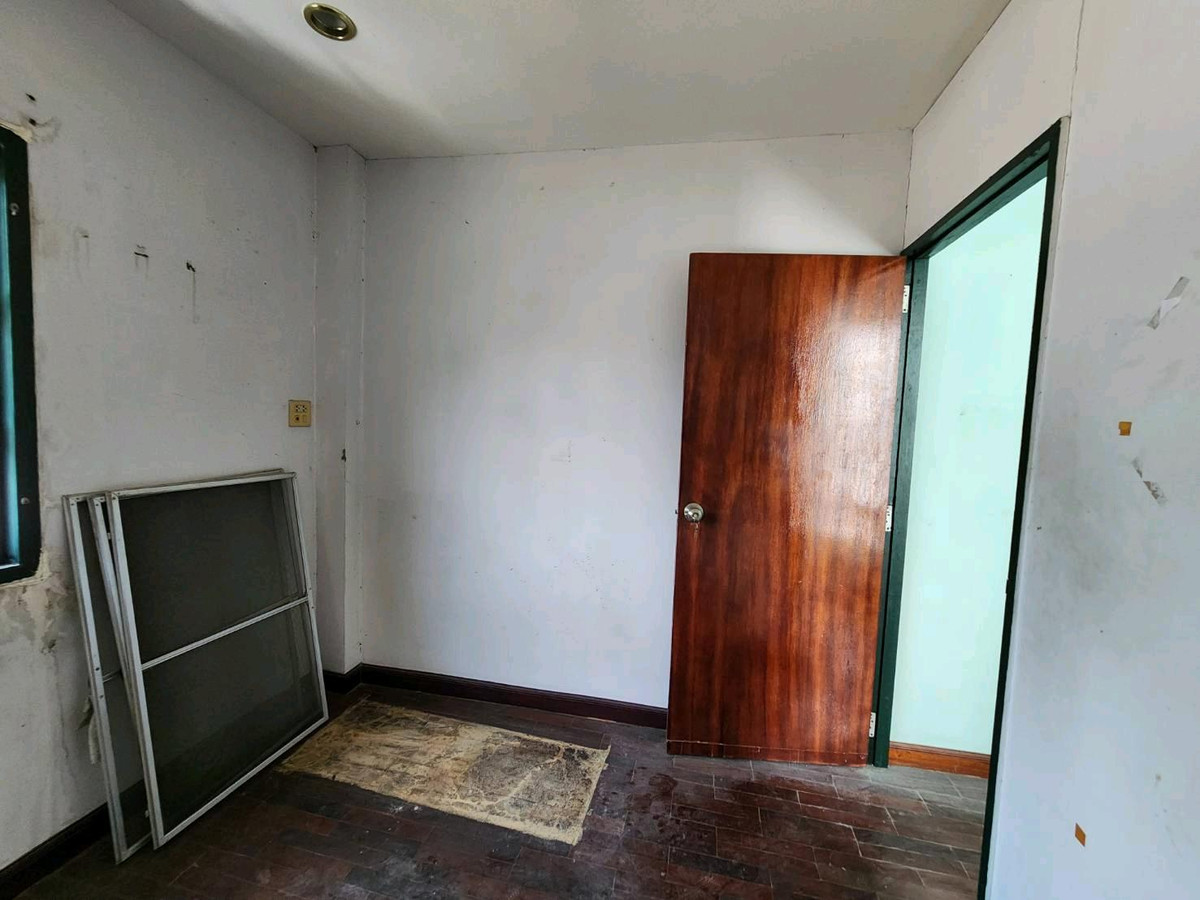 ให้เช่าที่ดินสุขุมวิท อโศก ทองหล่อ : ประกาศให้เช่าที่ดิน พร้อมสิ่งปลูกสร้าง ทองหล่อ & พร้อมพงษ์