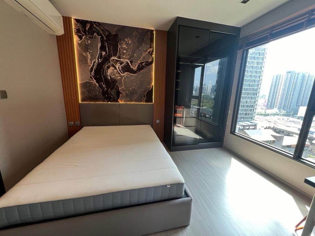 For RentCondoRama9, Petchburi, RCA : 🧡Life Asoke-Rama9 ✅2 bed ready to move in