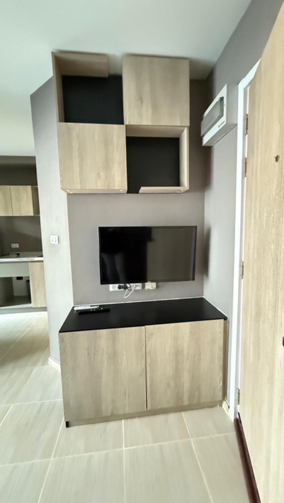 For RentCondoBangna, Bearing, Lasalle : 📍FOR RENT. The Excel Groove (Availible Ready to Move in Project A Soi Lasal 52 (Sukhumvit 105) Building A, 2nd Floor (south garden) 25 sq.m. Complete fir (bed, table, chair, sofa, refrigerator Washing machine, TV 32 “