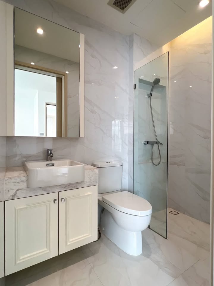 ขายบ้านลาดพร้าว เซ็นทรัลลาดพร้าว : ขายบ้านหรู โครงการ Atitude Mastery พหลโยธิน 24  ทำเลดีมาก ใกล้  central ลาดพร้าว ถนนพหลโยธิน, แขวงจตุจักร, เขตจตุจักร, กรุงเทพ