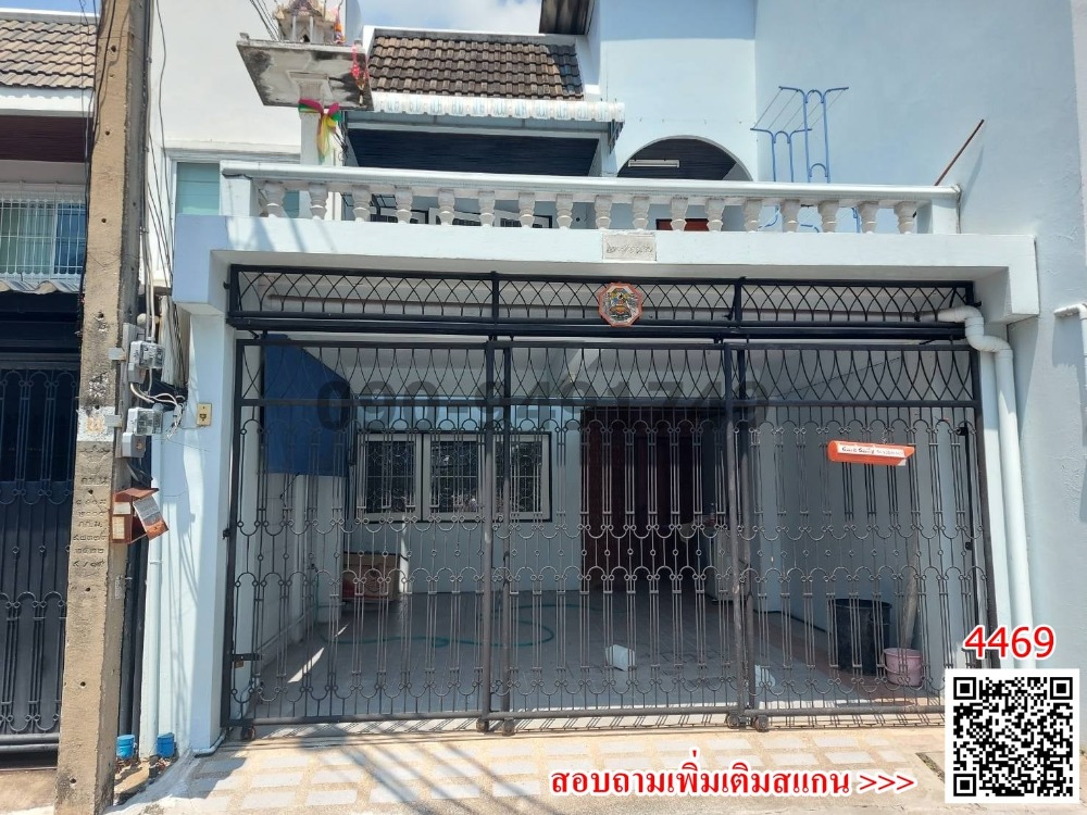 For RentTownhomeChokchai 4, Ladprao 71, Ladprao 48, : Rent a house in Soi Lat Phrao 21, only 200 meters from MRT Lat Phrao