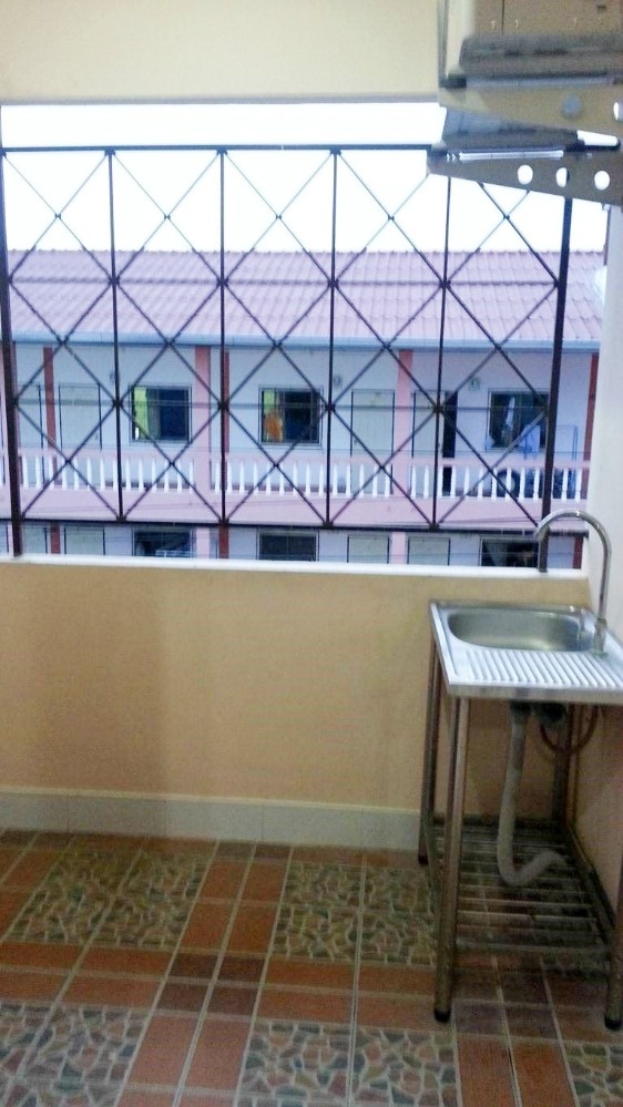 For SaleHotel&Apartment BusinessPattaya, Bangsaen, Chonburi : 8 apartments for sale and 1 house, size 125 sq.m., Soi Sukhumvit-Pattaya 83, Chon Buri