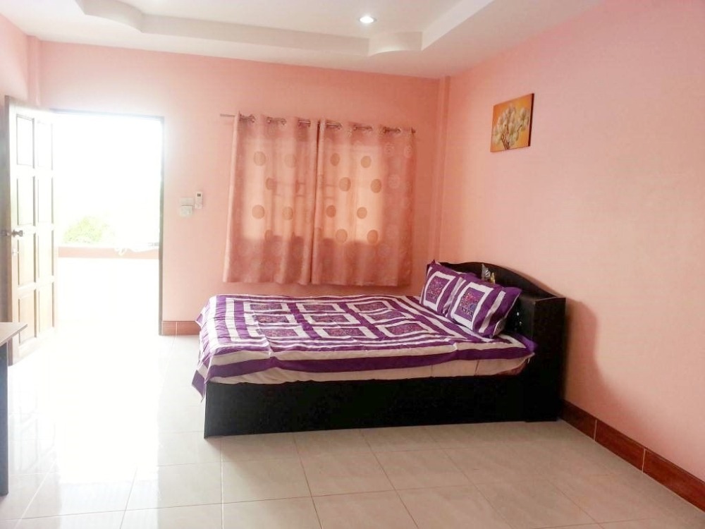 For SaleHotel&Apartment BusinessPattaya, Bangsaen, Chonburi : 8 apartments for sale and 1 house, size 125 sq.m., Soi Sukhumvit-Pattaya 83, Chon Buri