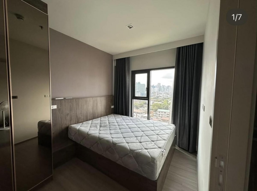 ขายคอนโดพระราม 9 เพชรบุรีตัดใหม่ RCA : ขาย Condo เดอะ เบส เพชรบุรี–ทองหล่อ fully furnished 1 bed 32 ตรม. (S4632)
