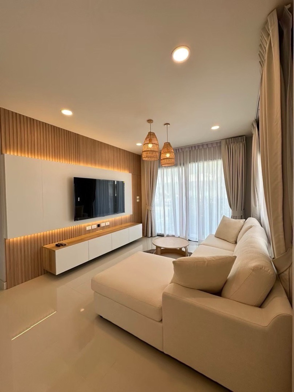 ให้เช่าบ้านบางนา แบริ่ง ลาซาล : [💥ให้เช่าบ้านเดี่ยว] เซนโทร บางนา 𝐂𝐞𝐧𝐭𝐫𝐨 𝐁𝐚𝐧𝐠𝐧𝐚 บ้านสวยพร้อมเฟอร์ฯ ทำเลดีใกล้เมกะ สิ่งอำนวยความสะดวกครบ พร้อมเข้าอยู่ 🏢