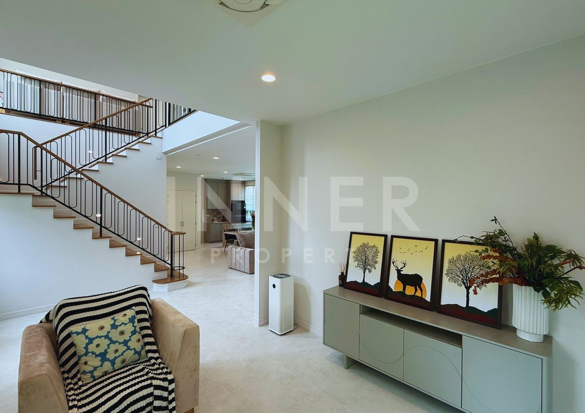 ให้เช่าบ้านพัฒนาการ ศรีนครินทร์ : 🐶🐱Pet Friendly (For Rent/ให้เช่า) Narinsiri Krungthep Kreetha (4 Bed, 330 SQM)