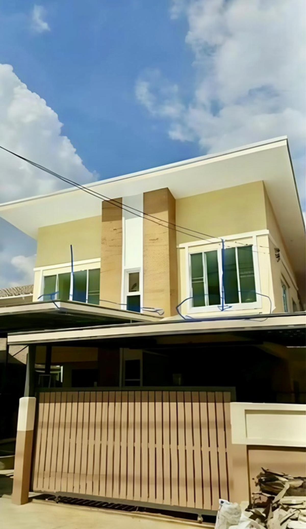 For RentHouseVipawadee, Don Mueang, Lak Si : Ww25026 for rent #House, Soi Vibhavadi 20 #After Thai Airways near MRT and BTS Lat Phrao, Lat Phrao 18,20, 26 and Ratchada 19