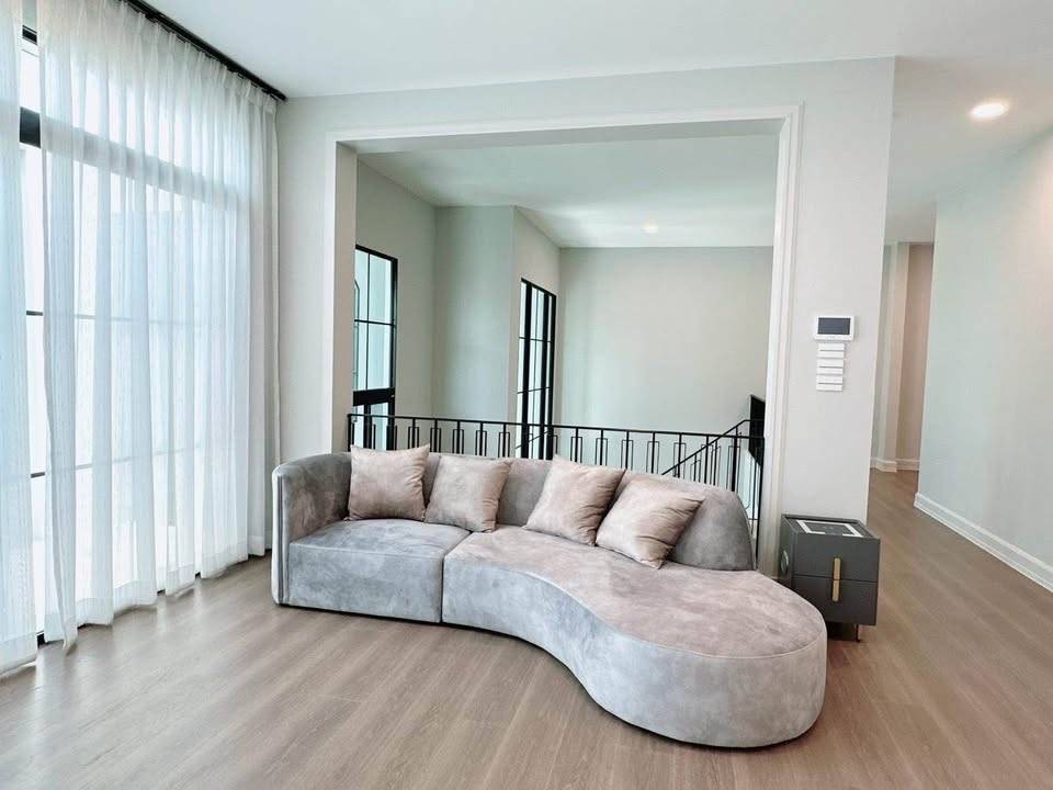 For RentHousePattanakan, Srinakarin : Nantawan Rama9-New Krungthep Kreetha for Rent