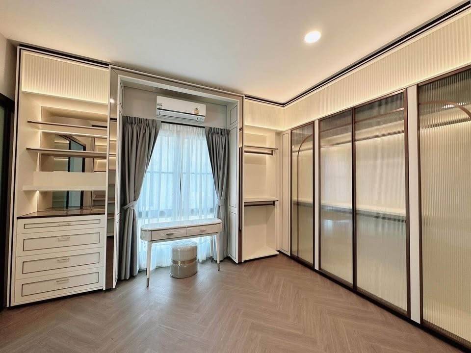 For RentHousePattanakan, Srinakarin : Nantawan Rama9-New Krungthep Kreetha for Rent