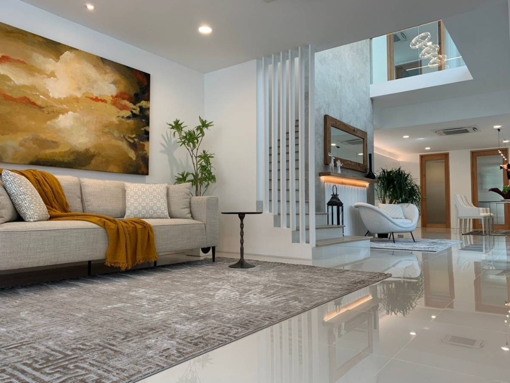 ขายบ้านนวมินทร์ รามอินทรา : บ้านเดี่ยวมือ1หน้าบ้านทิศใต้🏡แต่งครบ Modern Luxury พร้อมระบบSolar Cell, EV Charger,ใกล้รถไฟฟ้าวัชรพล300ม.