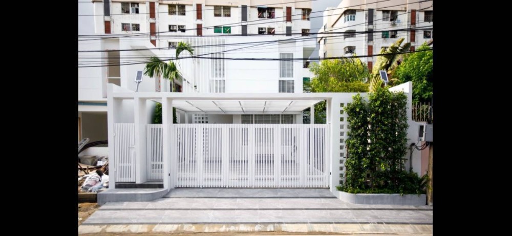For SaleHouseNawamin, Ramindra : 1 hand single house in front of the house. South 🏡 Modern Luxury with a Solar Cell system near Watcharapol 300 m.