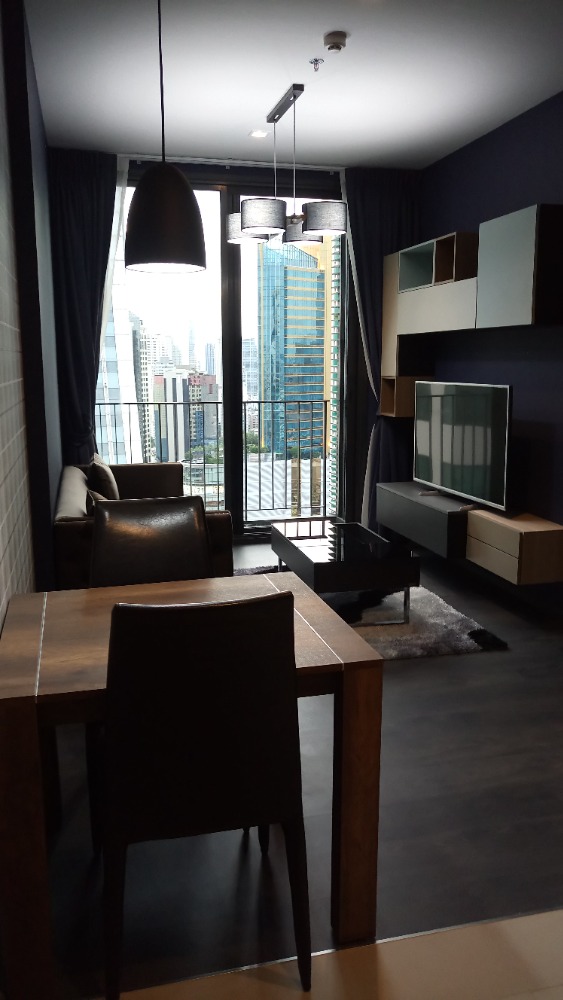 For SaleCondoSukhumvit, Asoke, Thonglor : 🔥 Edge Sukhumvit 23 Luxury Condo in the heart of Asoke, beautiful view, 24th floor, good price! 🔥