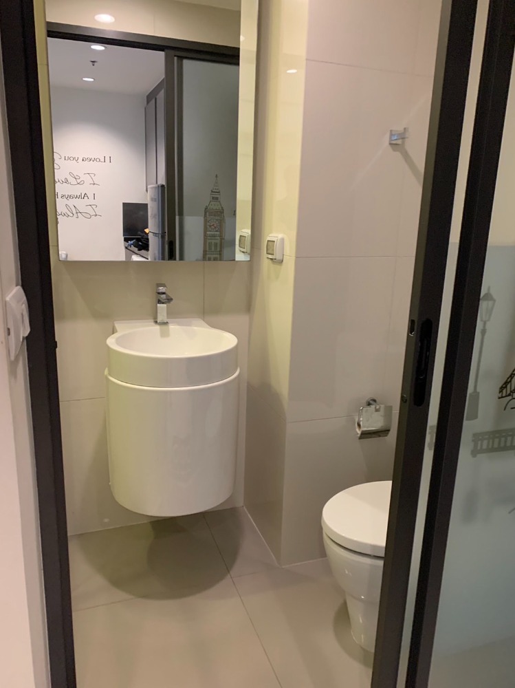 For SaleCondoRama9, Petchburi, RCA : Rhythm Asoke / Studio room (SALE WITH TENANT), Rhythm Asoke / Studio room (SALE WITH TENANT) F036