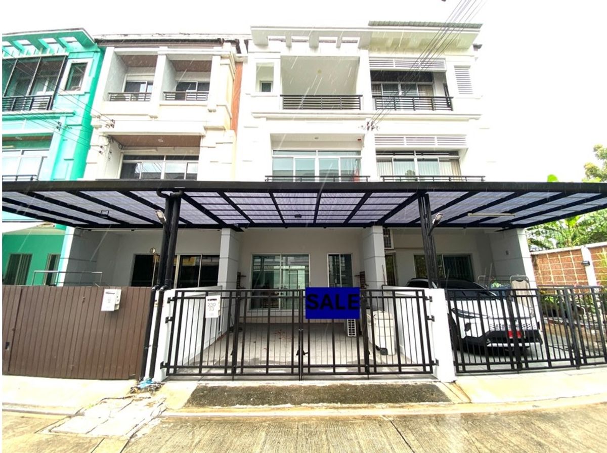 ขายทาวน์โฮมโชคชัย4 ลาดพร้าว71 : ขายทาวน์โฮม บ้านกลางเมือง เออร์บาเนี่ยน ลาดพร้าว 71
